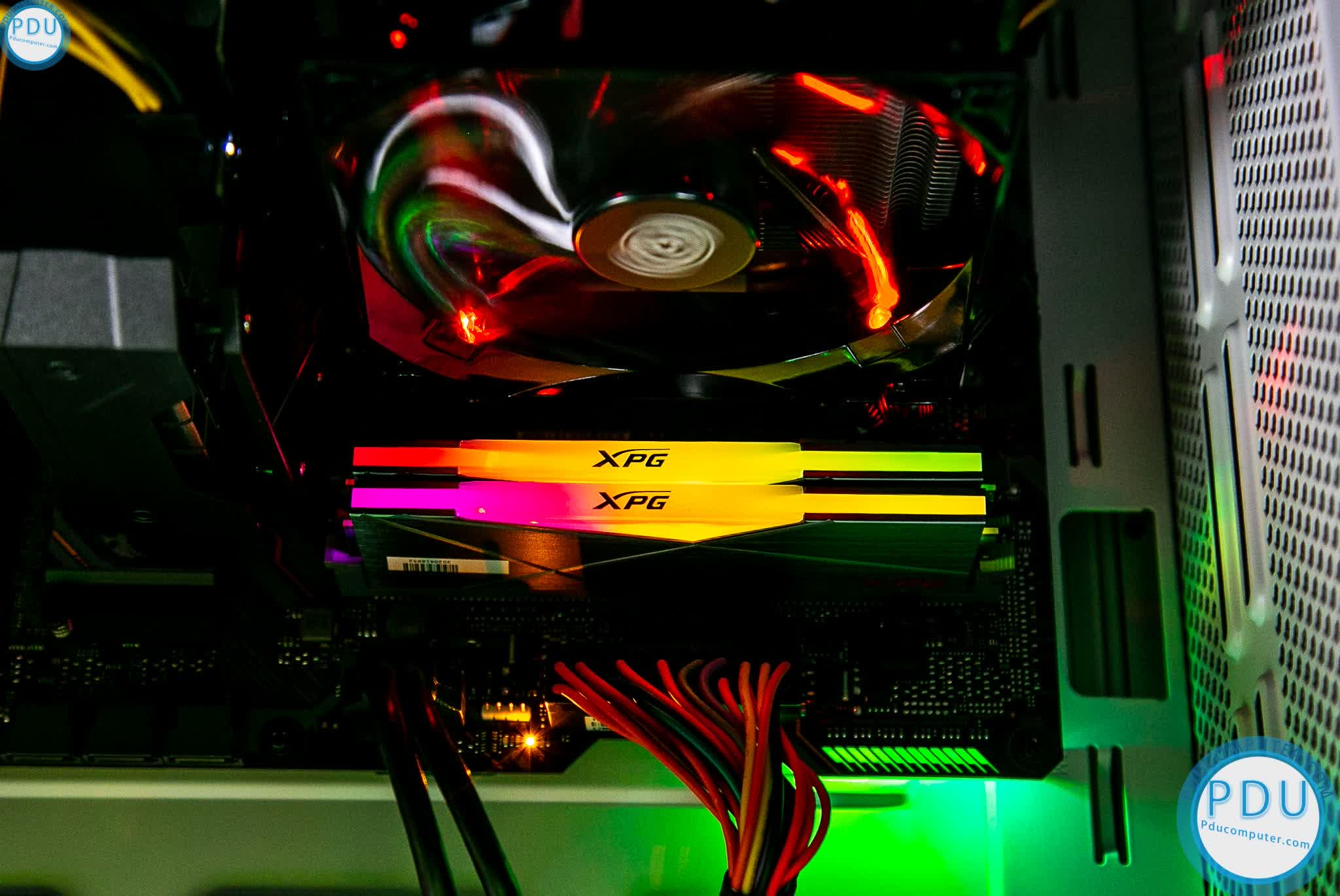 Ram Desktop Adata XPG Spectrix D50 RGB(AX4U320038G16A-ST50) 8GB (1x8GB) DDR4 3200Mhz