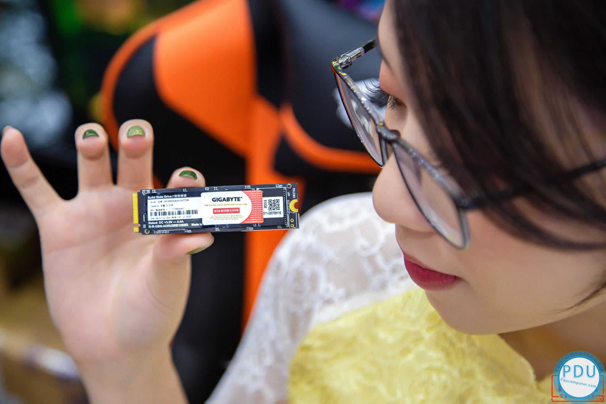 Ổ cứng SSD Gigabyte AORUS RGB 512GB M.2 2280 PCIe Gen 3x4 (Đọc 3480MB/s - Ghi 2000MB/s) - (GP-ASM2NE2512GTTDR)