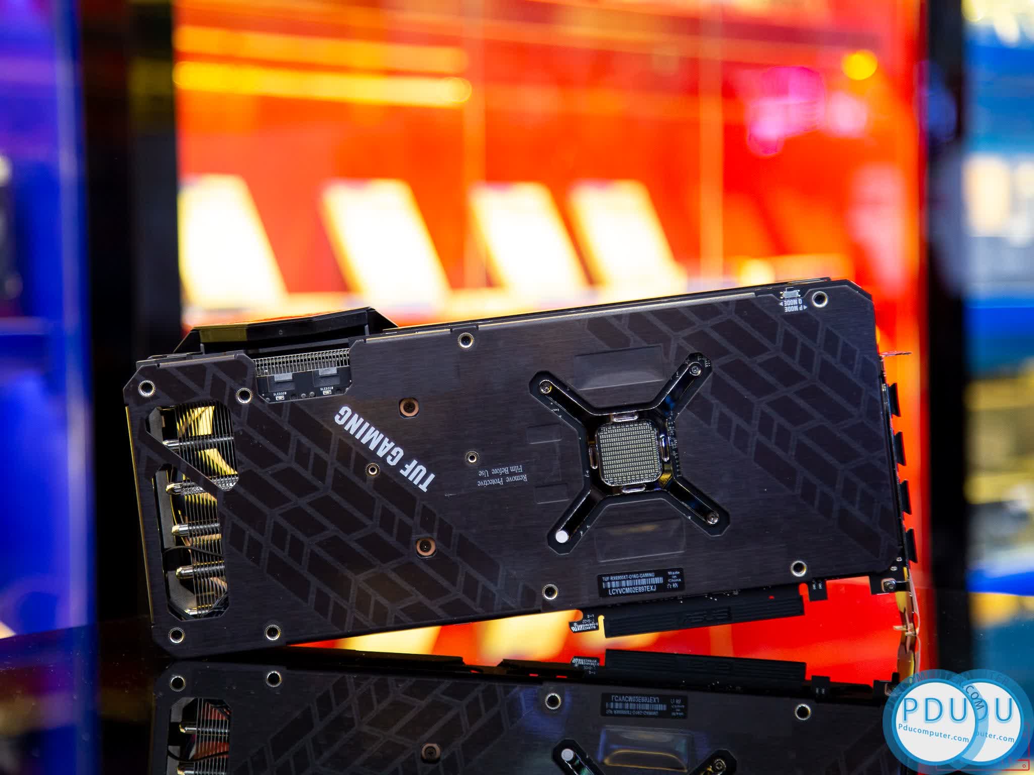 Card màn hình ASUS TUF-RX 6800XT-O16G-GAMING (16GB GDDR6, 256-bit, HDMI, 2x8-pin)