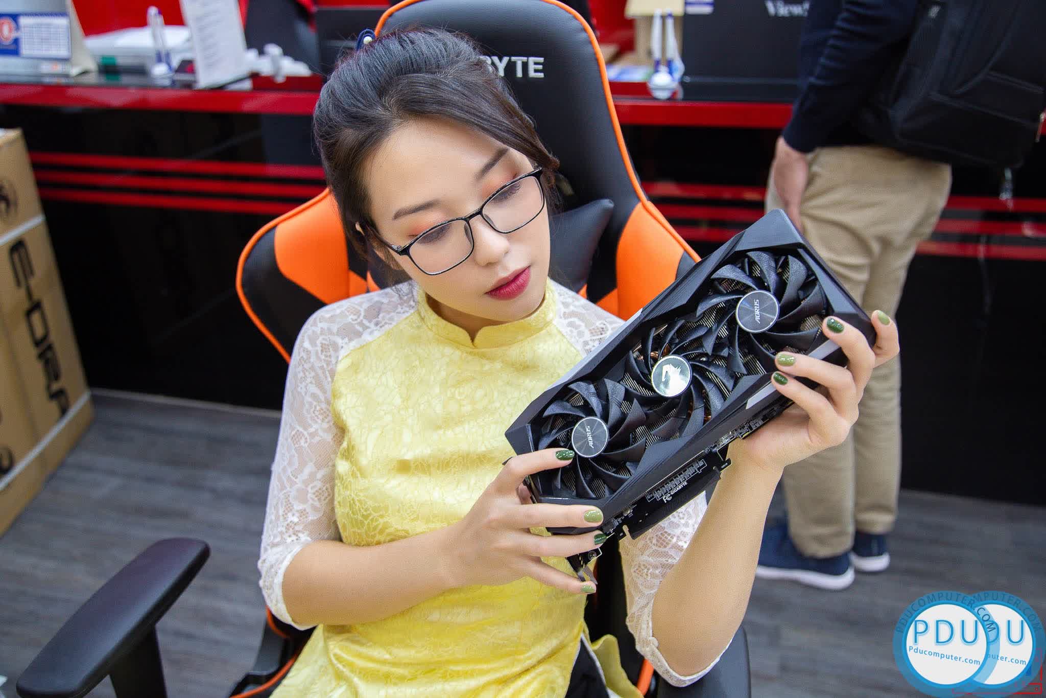 Card màn hình Gigabyte RTX 3070 AORUS MASTER - 8GD (8GB GDD6, 256-bit, HDMI +DP, 2x8-pin)