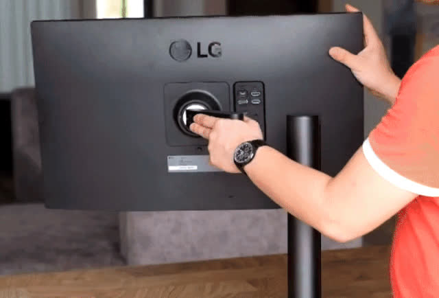 Màn hình LG 32UN880 (31.5inch/UHD 4K/IPS/60Hz/5ms/350nits/HDMI+DP+USBType-C+Audio/FreeSync)