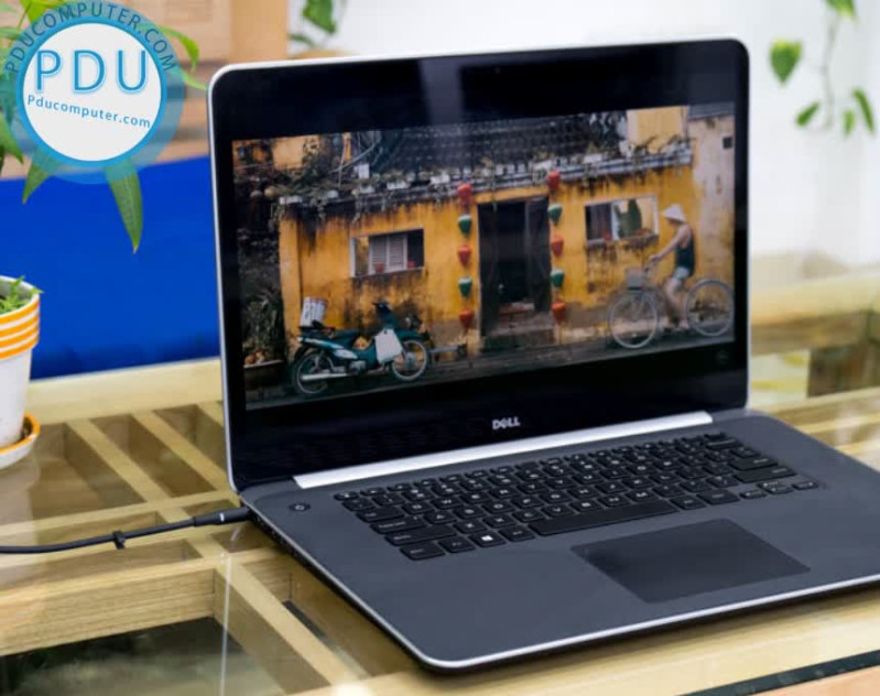 ngoài hình Dell Precision M3800 | i7 4712HQ | RAM 8 GB | SSD 256 GB | VGA nVIDIA Quadro K1100M | Màn 15.6″ 3K Cảm ứng