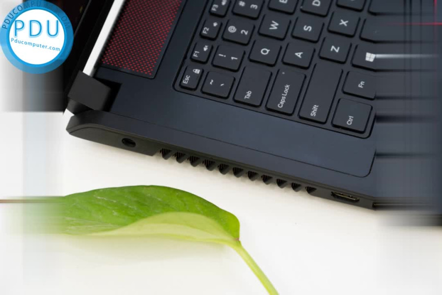 Nội quan Laptop Cũ Dell Inspiron N7447 (Core i7-4710/4720HQ,RAM 8GB, SSD 128GB + HDD 500 GB, VGA 4G NVIDIA GeForce GTX 850M, 14 inch HD)