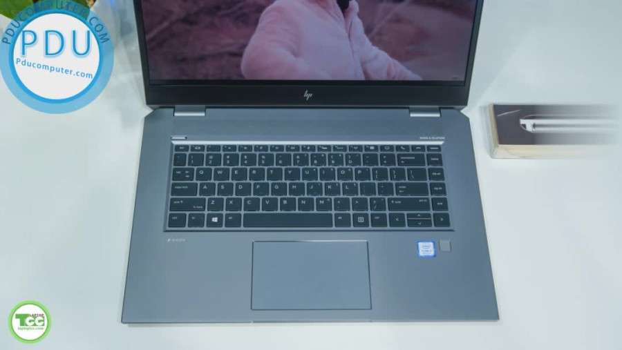 ngoài hình HP ZBook Studio G5 / i7-8750H / RAM 16GB / SSD 512GB / 15.6 FHD IPS / P1000