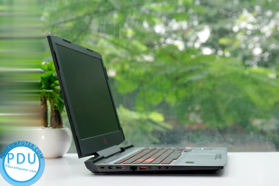 Nội quan Laptop Cũ Hp Omen 15 15T Like New Core i7 7700HQ/ Ram 8G/ SSD 128G+ HDD 1T/ VGA 1050/ Màn 15,6 Full HD IPS