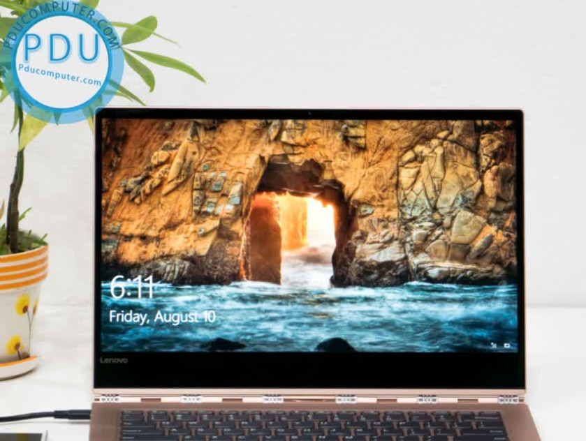 ngoài hình Laptop Lenovo Yoga 920 /i7 -8550U/ 16GB Ram/ 256GB SSD/ Card on/ FHD cảm ứng