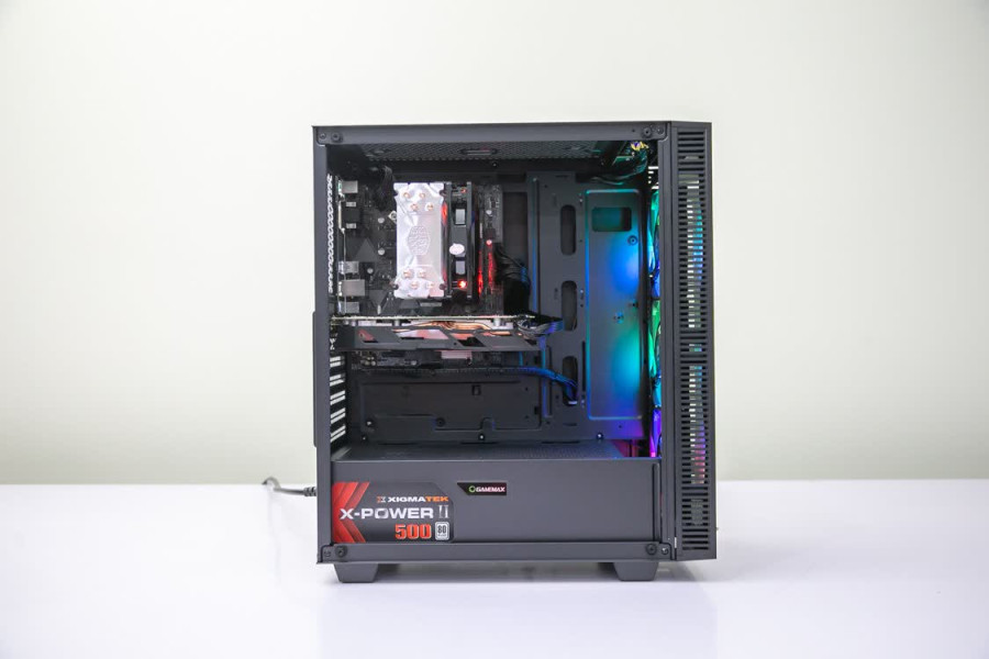 Nội quan PC GAMING SHARK 008 (I3 9100F/H310/8GB RAM/RX 570/450W/Tản T400i/RGB)