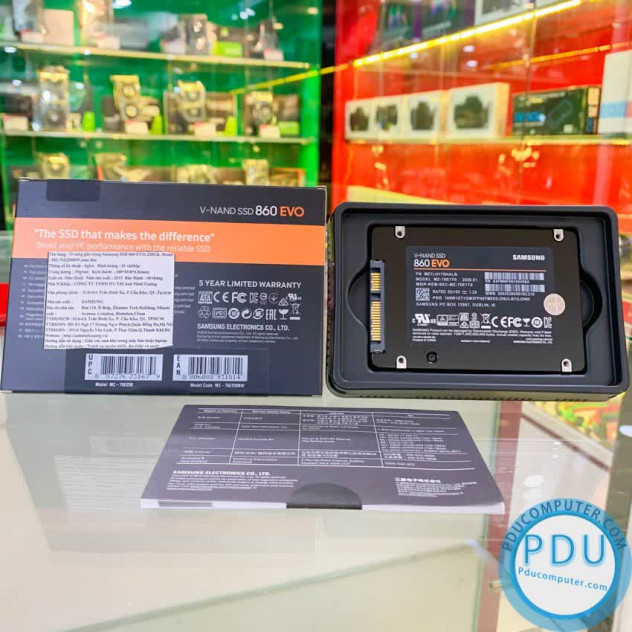 Ổ cứng SSD Samsung 860 EVO 2TB SATA 3 2.5 inch (Đọc 550MB/s - Ghi 520MB/s) - (MZ-76E2T0BW)